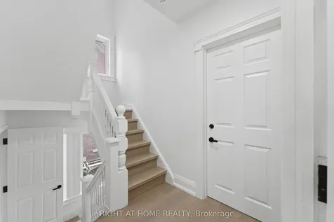 8 College Street St. Catharines ON L2R 2W7