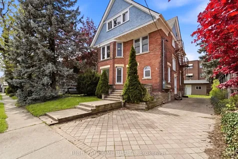 8 College Street St. Catharines ON L2R 2W7