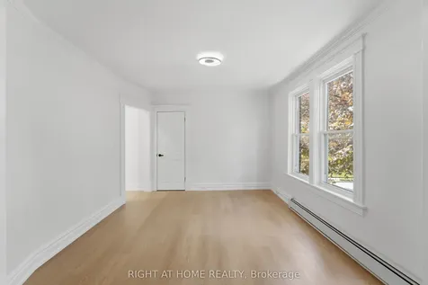 8 College Street St. Catharines ON L2R 2W7