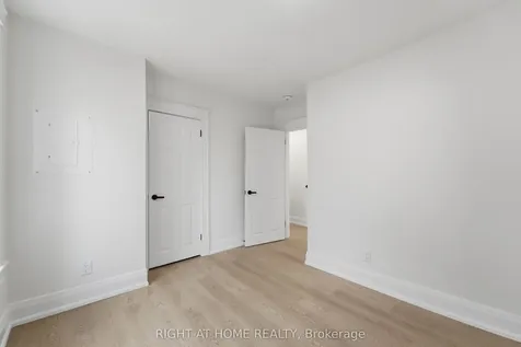 8 College Street St. Catharines ON L2R 2W7