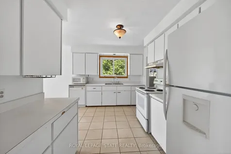 5558 White Church Road Hamilton ON L0R 1W0