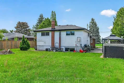 5558 White Church Road Hamilton ON L0R 1W0