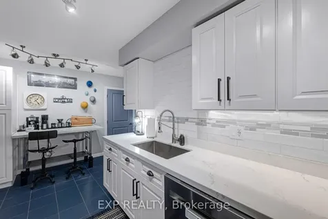 164 Colborne Street W Kawartha Lakes ON K9V 5Z8