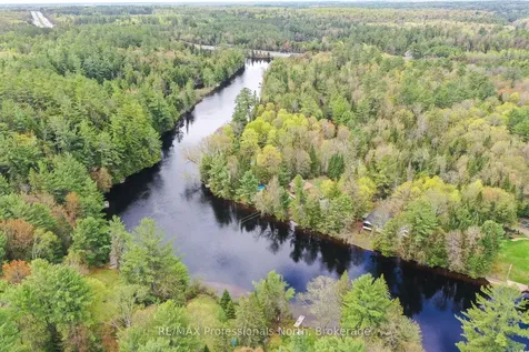 1011 Harmony Lane Private Bracebridge ON P1L 1W9