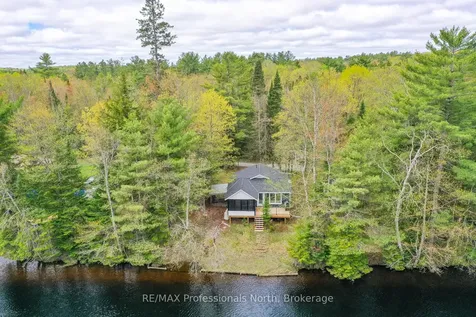 1011 Harmony Lane Private Bracebridge ON P1L 1W9