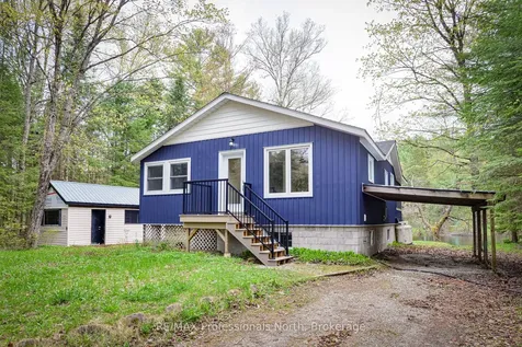 1011 Harmony Lane Private Bracebridge ON P1L 1W9