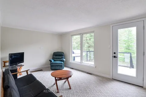 1011 Harmony Lane Private Bracebridge ON P1L 1W9