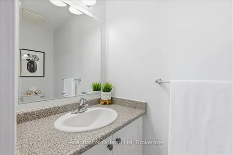 32 Laughland Lane Guelph ON N1L 0C9