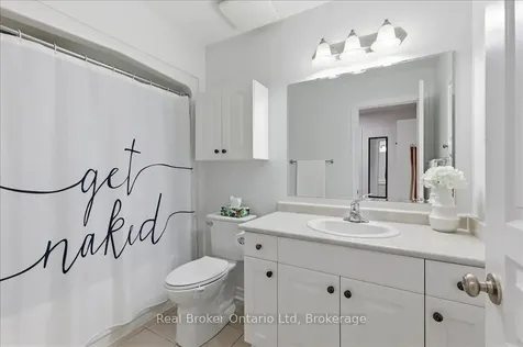 32 Laughland Lane Guelph ON N1L 0C9