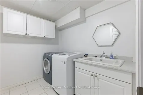 32 Laughland Lane Guelph ON N1L 0C9