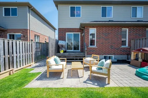 32 Laughland Lane Guelph ON N1L 0C9