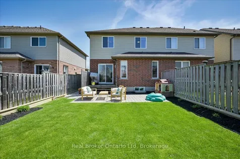 32 Laughland Lane Guelph ON N1L 0C9