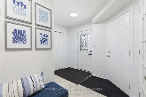 32 Laughland Lane Guelph ON N1L 0C9