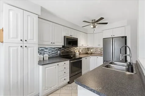 32 Laughland Lane Guelph ON N1L 0C9