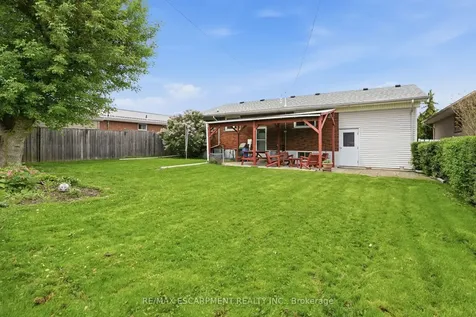 34 Beaconsfield Drive Hamilton ON L8T 2W9