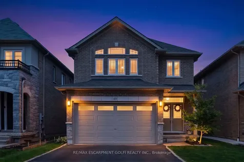49 Narbonne Crescent Hamilton ON L8J 0J7