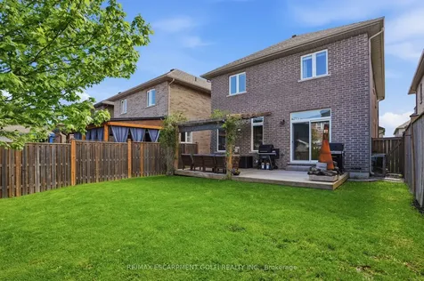 49 Narbonne Crescent Hamilton ON L8J 0J7