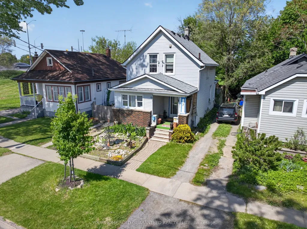 7 Trapnell Street St. Catharines ON L2R 1B1