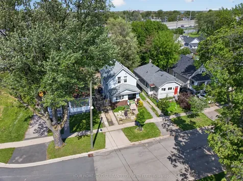 7 Trapnell Street St. Catharines ON L2R 1B1