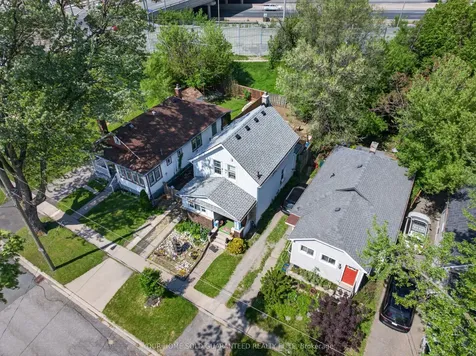 7 Trapnell Street St. Catharines ON L2R 1B1
