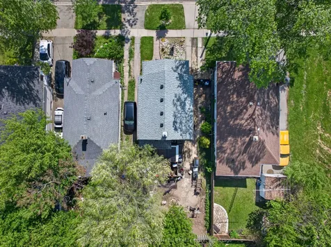 7 Trapnell Street St. Catharines ON L2R 1B1