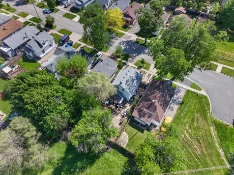 7 Trapnell Street St. Catharines ON L2R 1B1