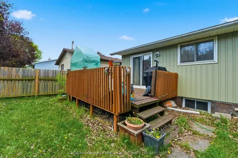 85 Nicholas Street Quinte West ON K8V 4H7
