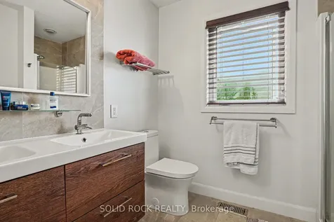 2064 Dunollie Crescent Kanata ON K2W 1H6