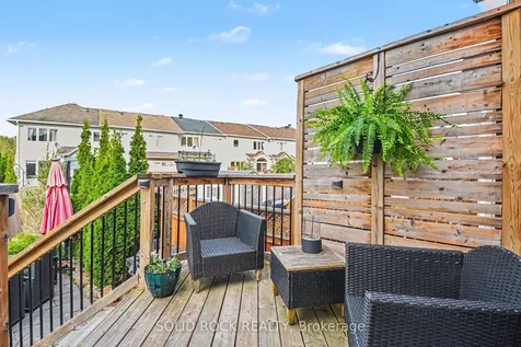2064 Dunollie Crescent Kanata ON K2W 1H6