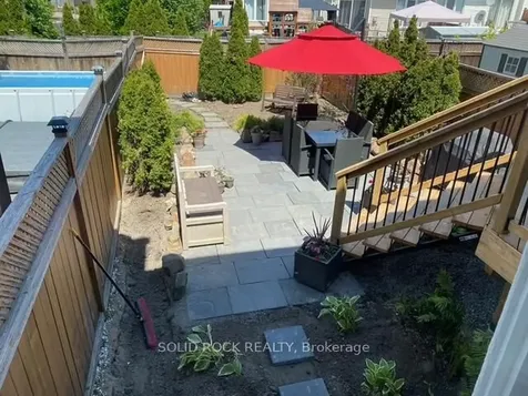 2064 Dunollie Crescent Kanata ON K2W 1H6