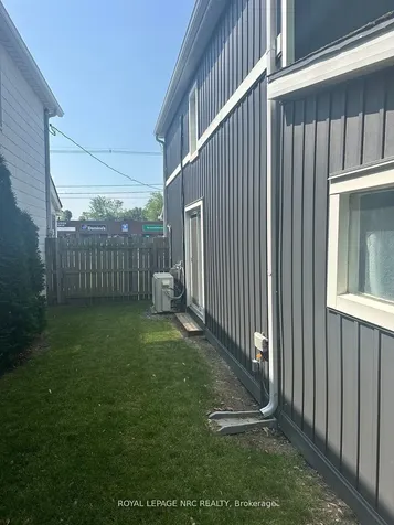 10 Thorold Road Welland ON L3C 3T2
