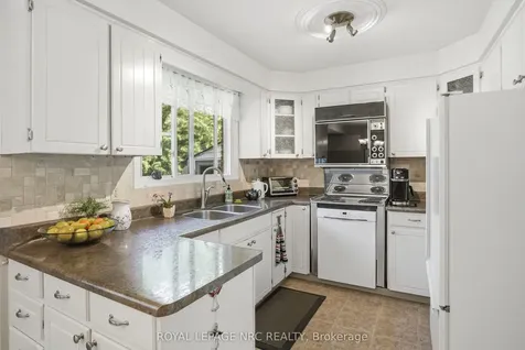 66 Duncan Drive St. Catharines ON L2N 3P4
