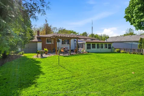 66 Duncan Drive St. Catharines ON L2N 3P4