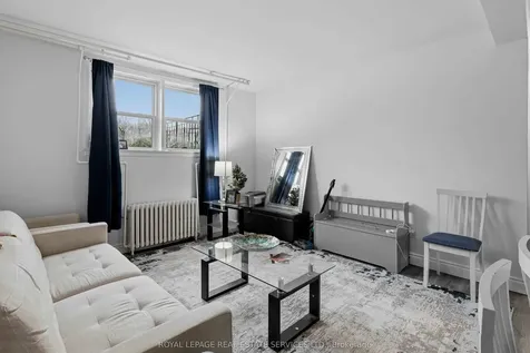 1028 Johnson Street Kingston ON K7M 2N4