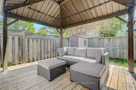 88 Kincardine Drive Kanata ON K2V 1B2