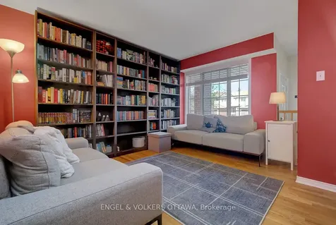 88 Kincardine Drive Kanata ON K2V 1B2