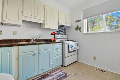 52 Wiley Street St. Catharines ON L2R 4G2