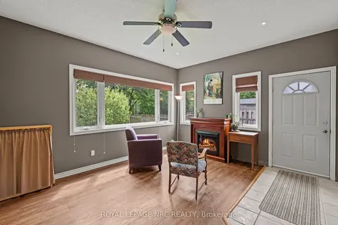 81 Belvidere Avenue Hamilton ON L9A 3B6