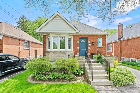 81 Belvidere Avenue Hamilton ON L9A 3B6