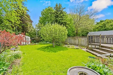 81 Belvidere Avenue Hamilton ON L9A 3B6