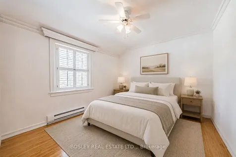 5039 Valley Way Niagara Falls ON L2E 1W8