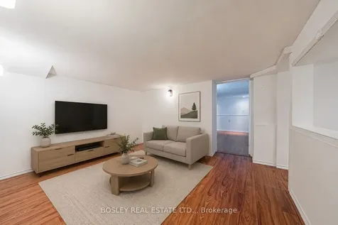 5039 Valley Way Niagara Falls ON L2E 1W8