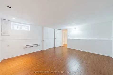 5039 Valley Way Niagara Falls ON L2E 1W8