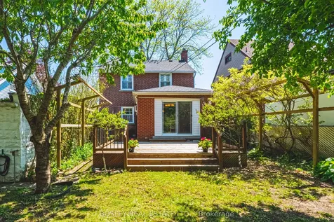 5039 Valley Way Niagara Falls ON L2E 1W8