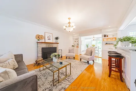 5039 Valley Way Niagara Falls ON L2E 1W8