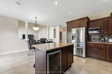 6875 Parkside Road Niagara Falls ON L2H 3N1