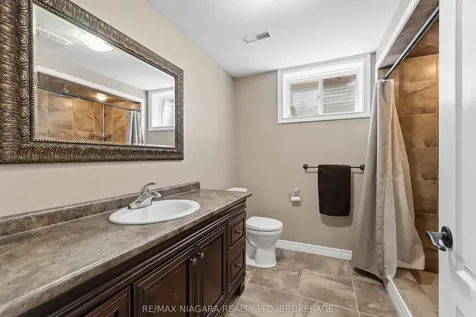 6875 Parkside Road Niagara Falls ON L2H 3N1
