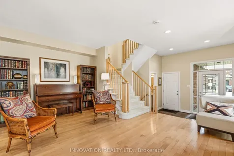372 Kingbrook Drive Kanata ON K2M 0G2