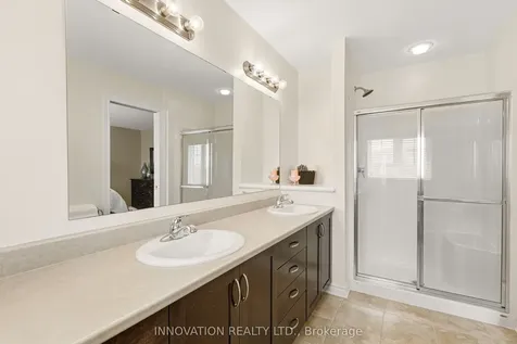 372 Kingbrook Drive Kanata ON K2M 0G2