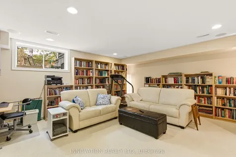 372 Kingbrook Drive Kanata ON K2M 0G2
